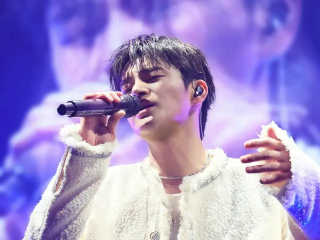 [Laporan Konser] Seo In Guk menggelar konser pertamanya setelah dua tahun: "Sebuah sinyal yang menghubungkan Seo In Guk dan para penggemarnya, yang bersatu dalam semangat"