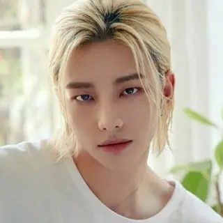 Hyun Jin（Stray Kids）のインスタグラム