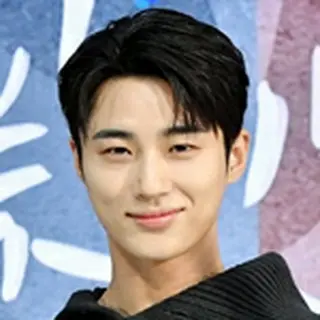Byeon WooSeok